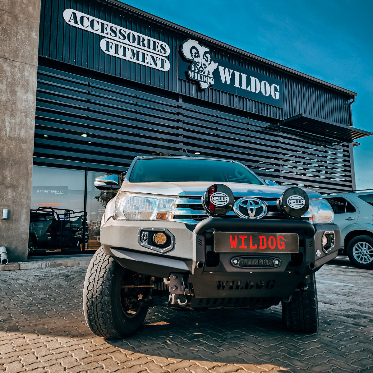 Wildog K9 Front Bumper with Round Nudge – Toyota Hilux Revo 2016+