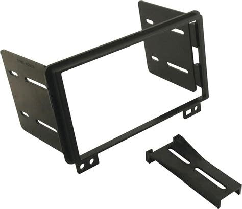 TRIM FORD RANGER KIT 2D 2012+ INCL HARNESS ANTENNA