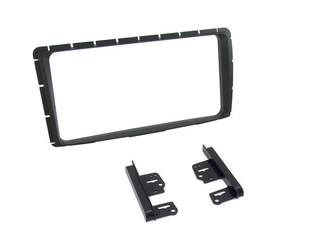 2 DIN Toyota Hilux/fortuner 2012 200mm Trim {CT23TY31}