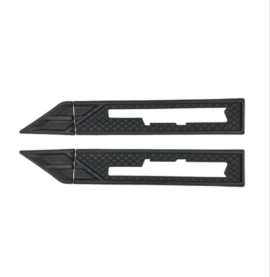 LC70/79 EMBLEM COVER