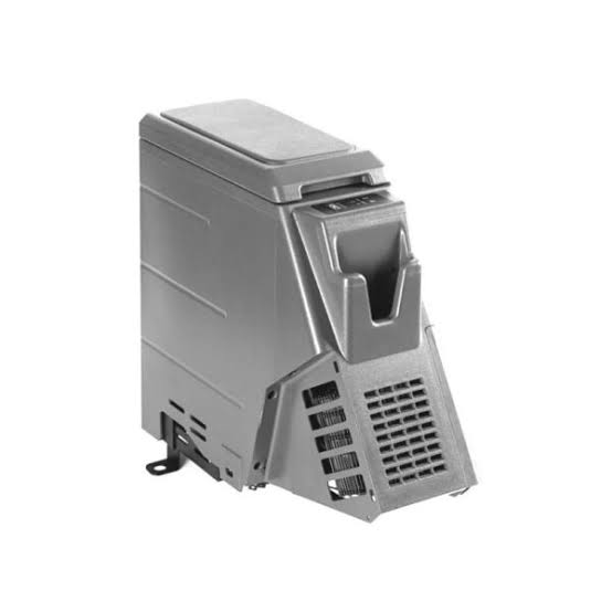 LC70 DOUBLE CAB CENTRE CONSOLE FRIDGE