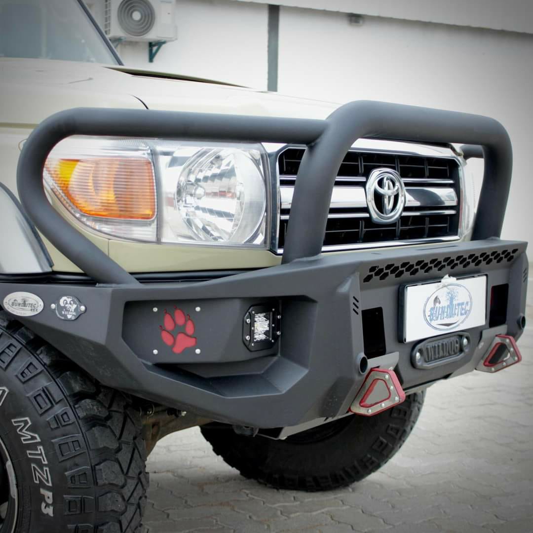 Wildog Buffelsfontein Hunter Front Bumper with Bash Plate – Toyota Land Cruiser 76/79