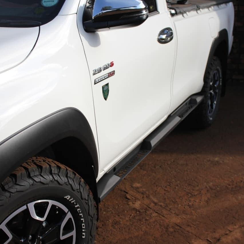 Wildog Warrior Rock Sliders – Toyota Hilux Revo 2016+ & Travo 2026+